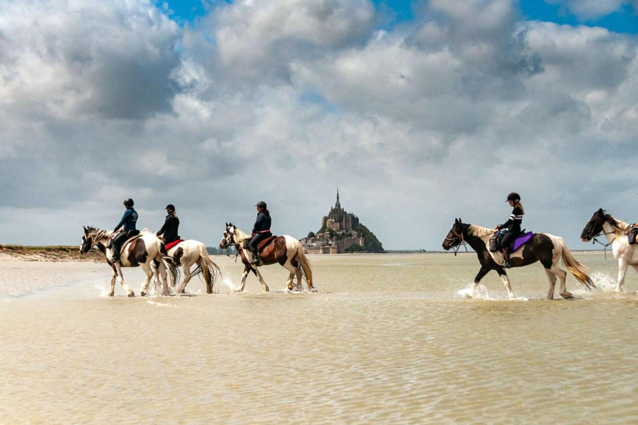 Gite Timeo Mont Saint-Michel Pontorson Exterior foto